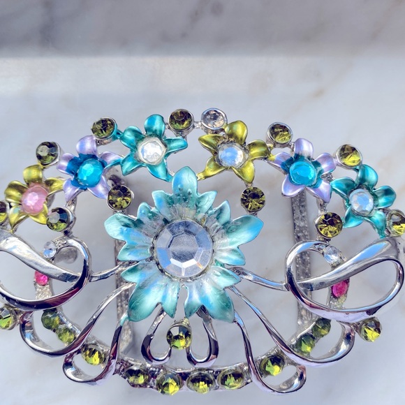 Accessories - Belt Buckle with Rhinestone